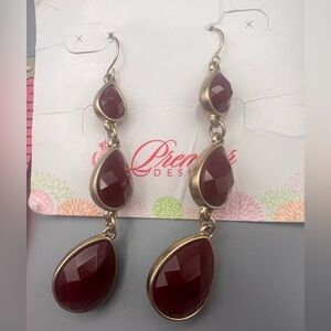 5/25 Premier Designs Burgundy Faceted Teardrop Dangle Earrings